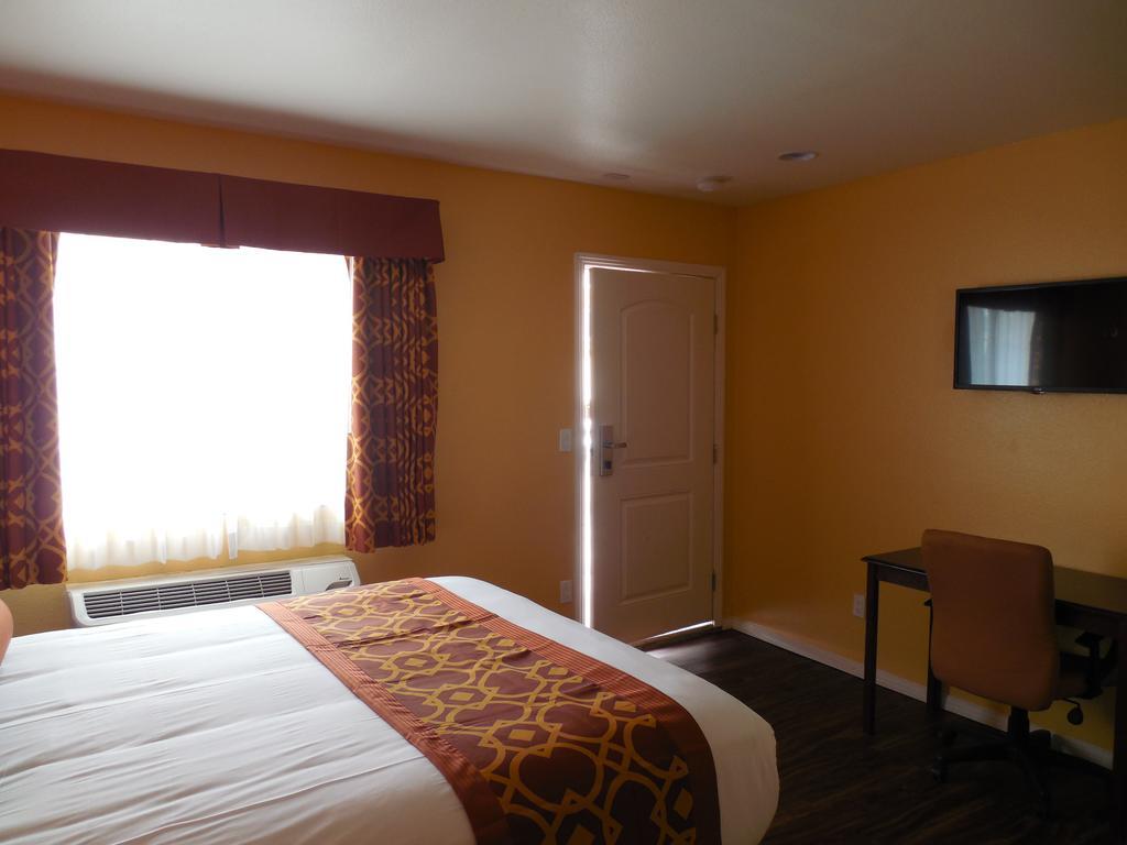 Coast Inn Oceanside Bilik gambar