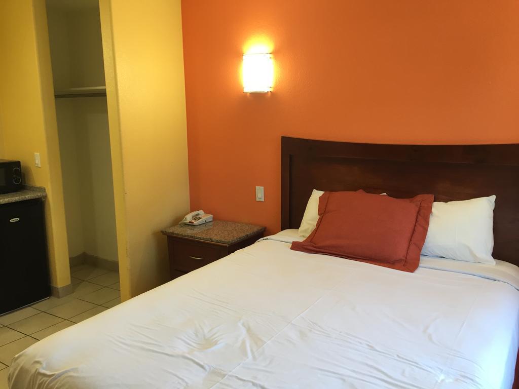 Coast Inn Oceanside Bilik gambar