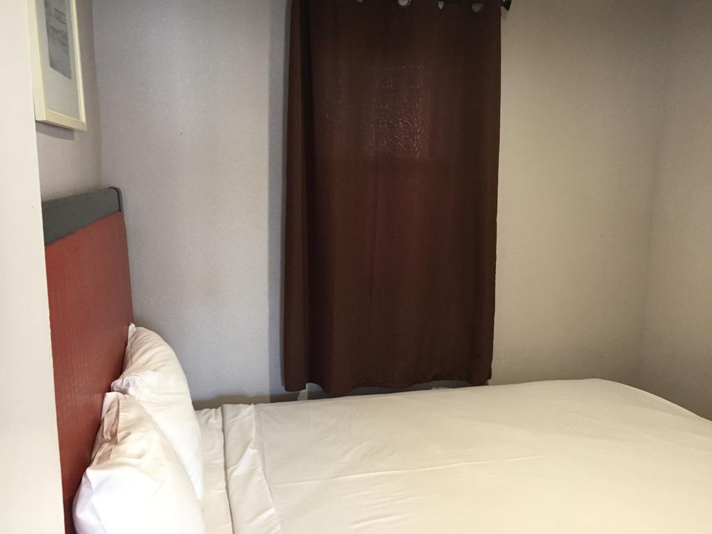 Coast Inn Oceanside Bilik gambar